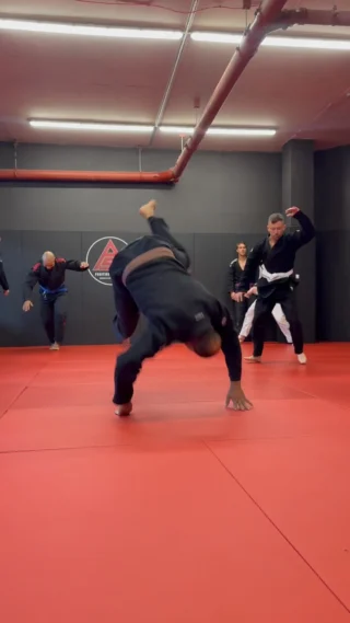 Instagram post from positivestrengthbjj. This post is in position 2.